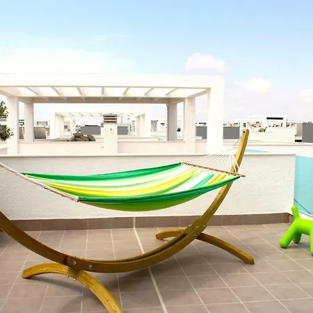 شقة Penthouse Oasis أوريويلا