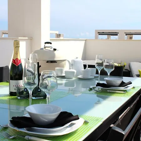 Penthouse Oasis شقة